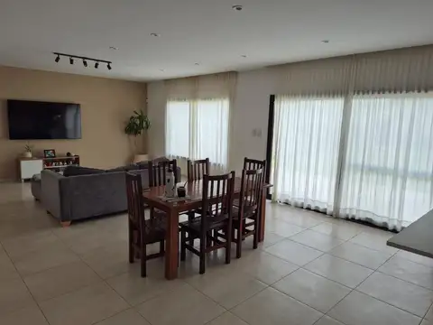 Casa en Venta en Ibarlucea, USD 140.000