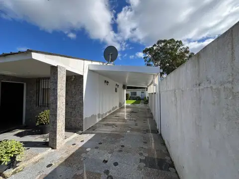 Casa en Venta en Faro, USD 115.000
