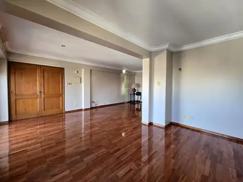 Departamento en Venta de 6 ambientes
