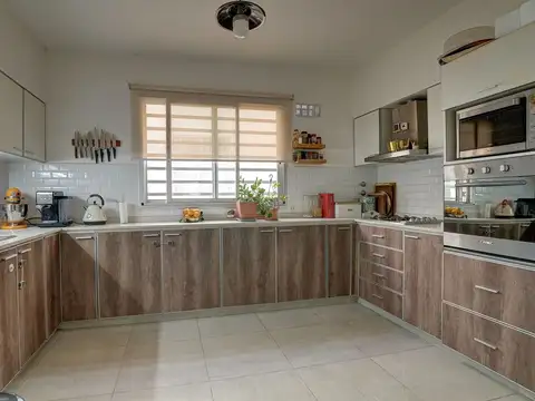 Depto Tipo Casa 4 ambientes con 2 baños