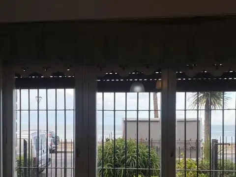 Casa en Venta en La Perla Sur, USD 390.000