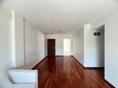 Emilio Mitre 1000