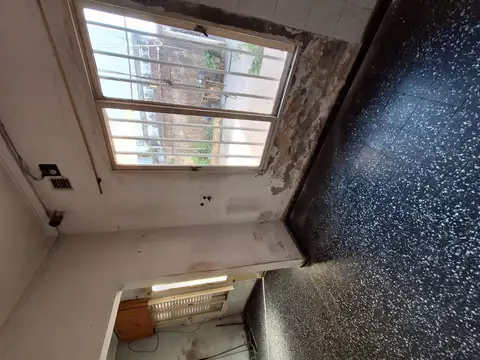 Arebalo 7100, Piso Pb 001