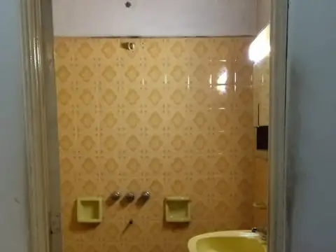 VENTA CASA DONADO Y TUCUMAN