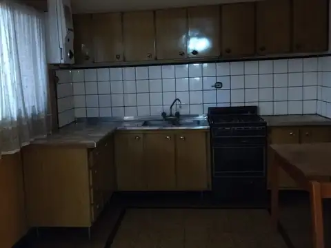 VENTA CASA DONADO Y TUCUMAN