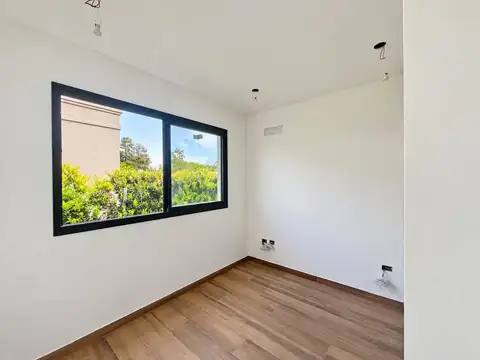 Excelente Oportunidad en Santa Lucía  Casa unifamiliar de una planta en venta