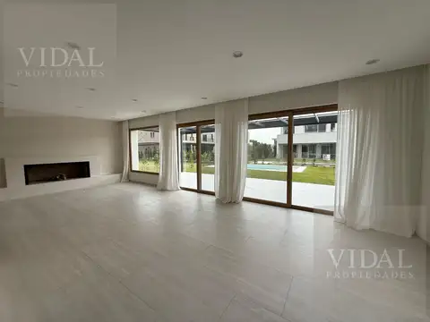 Casa en Venta en Nordelta Carpinchos, USD 740.000