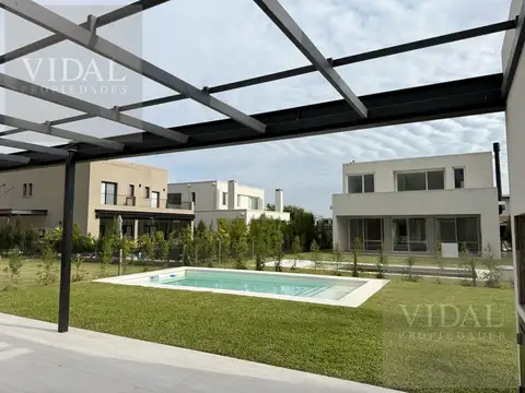 Casa en Venta de 5 dormitorios