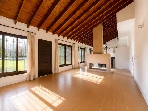 Casa 3 ambientes con 3 baños