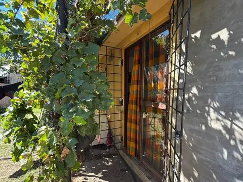 Casa 2 ambientes con 1 baño