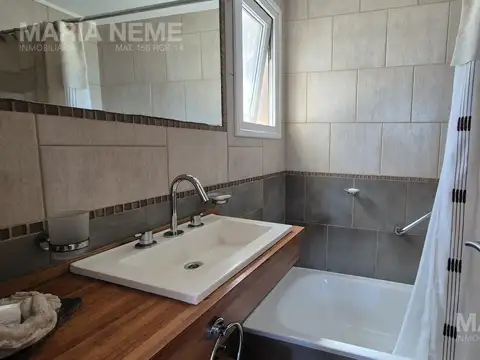Hotel en Venta en San Carlos de Bariloche, USD 1.000.000