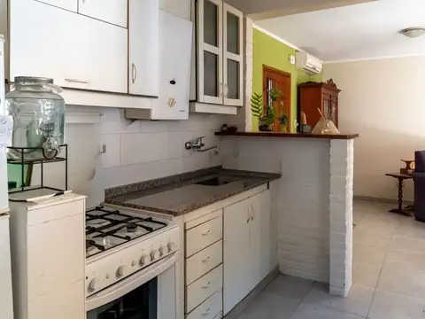 Depto Tipo Casa en Venta 50 años