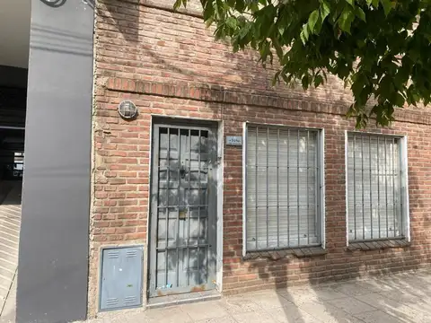 OFICINA/ CONSULTORIO EN ALQUILER ESCOBAR