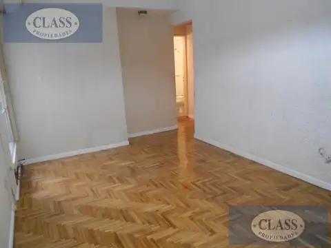 Departamento en Alquiler en Caballito, $ 650.000