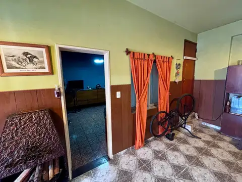 Depto Tipo Casa 7 ambientes con 2 baños