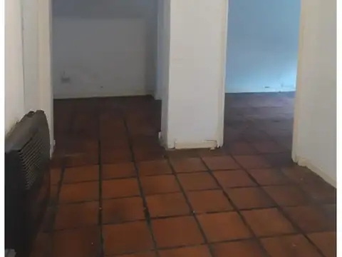 INMOBILIARIA VENDE PH PALERMO  DESCRIPCION: amplio PH al fre