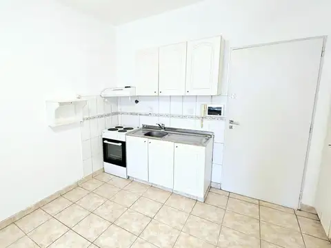 Departamento en Alquiler en Ramos Mejia, $ 320.000