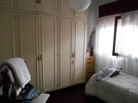 Depto Tipo Casa en Venta con 1 cocheras