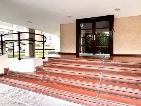 Departamento en Alquiler de 4 ambientes