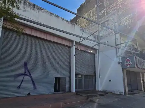 Galpon en Alquiler Av Maipu 765. B° Centro