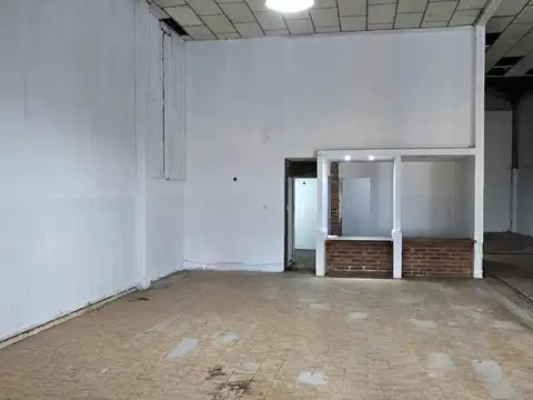 Deposito En Alquler Av Maipu. 765
