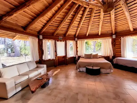 HERMOSO COMPLEJO DE 5 CABAÑAS EN MALARGUE MENDOZA