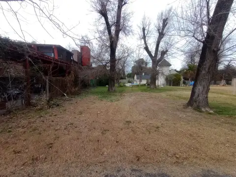 Terreno en Venta 30  mts Fondo
