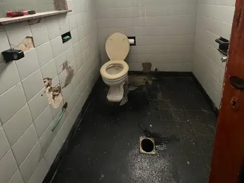 Depto Tipo Casa en Venta de 3 ambientes