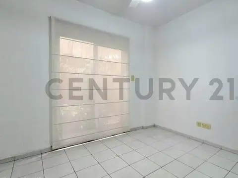 Blanco Encalada 2800, Piso 0