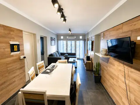 Casa en Alquiler en Barrio Tres Cerritos, USD 2.000