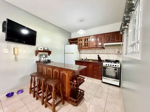 Depto Tipo Casa en Venta en Santos Lugares, USD 155.000