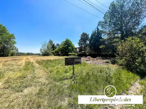 Terreno en Venta en Parque Exaltación, USD 44.000