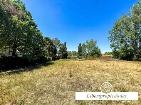 Terreno en Venta 50  mts Fondo