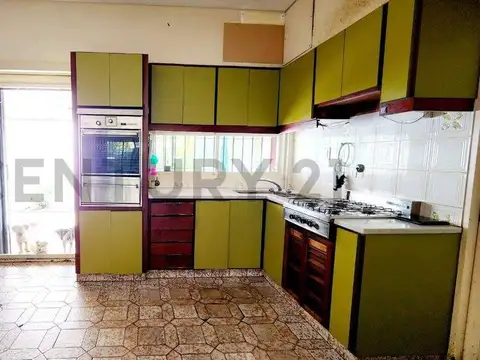 VTA CASA 4 AMB V. SARMIENTO A. CREDITO PERMUTA