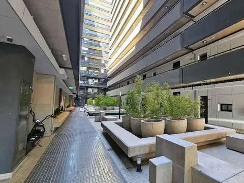 Cochera en godoy Cruz- Edificio Natania 61-