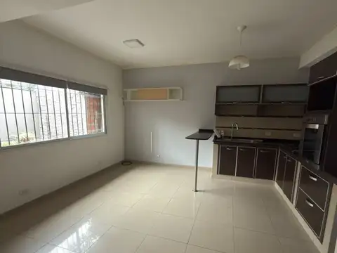 Depto Tipo Casa en Venta en Villa Urquiza, USD 175.000
