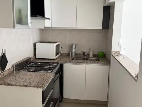 Depto Tipo Casa 2 ambientes con 1 baño