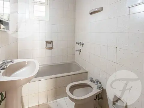 Depto Tipo Casa 2 ambientes con 1 baño