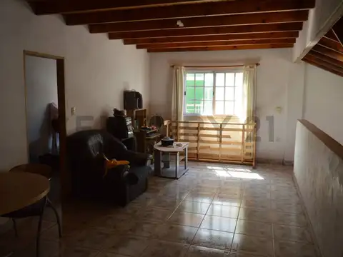 Depto Tipo Casa en Venta 46 años