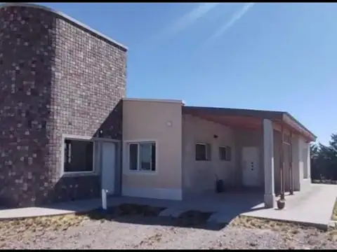 CASA EN EL DORADILLO