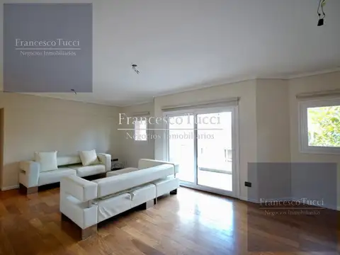 Departamento en Venta de 4 dormitorios