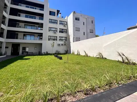 Departamento en Venta con 1 cochera