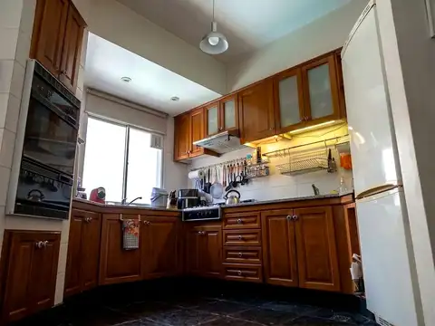 Depto Tipo Casa 6 ambientes con 3 baños
