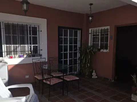 Depto Tipo Casa en Venta de 3 dormitorios