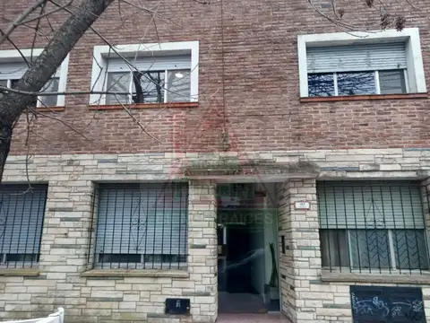 Gervasio Posadas 100, Piso PB