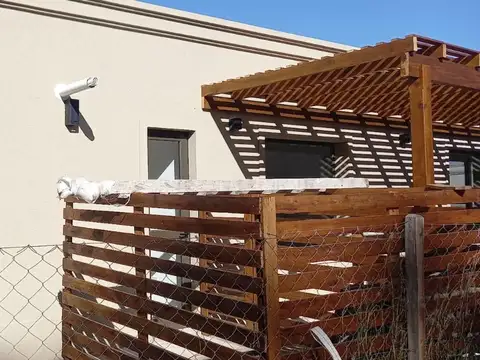 Casa en Alquiler en Santo Tomas, USD 1.300