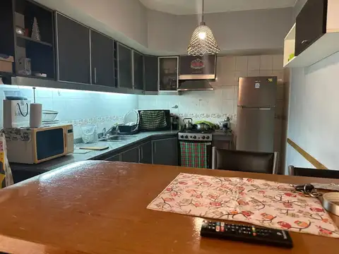 Depto Tipo Casa en Venta en Villa General Mitre, USD 190.000