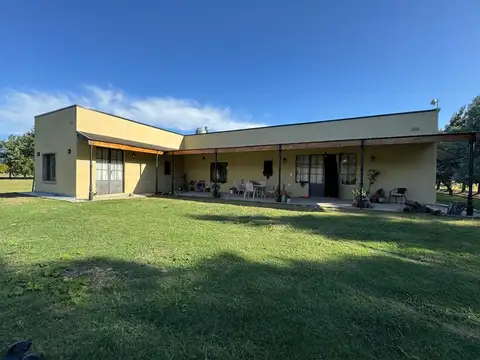 Hermosa Casa, Club De Campo Aguas Dulces, V. Elisa