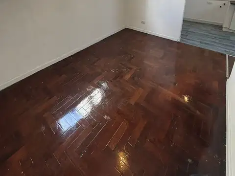 Alquiler sin expensas 3er piso por escalera