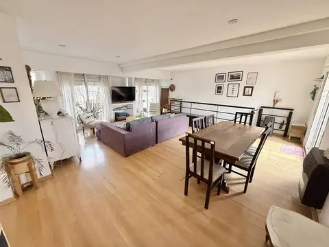 Depto Tipo Casa en Venta al Este